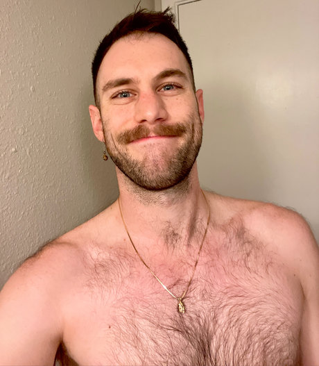 Foto di nudo di fuga di OnlyFans di Gray