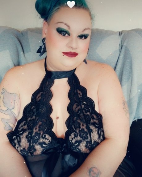 Foto di nudo di fuga di OnlyFans di Reighne Markem