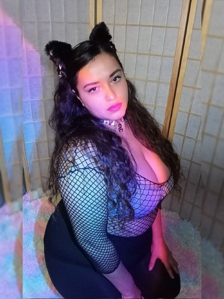Foto di nudo di fuga di OnlyFans di Reina Basura