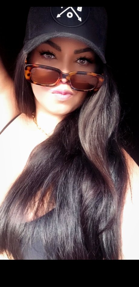 Foto di nudo di fuga di OnlyFans di Saamara