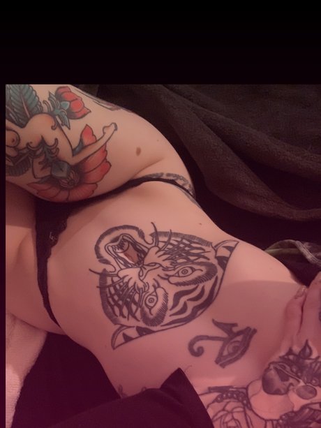 Foto di nudo di fuga di OnlyFans di Rach 