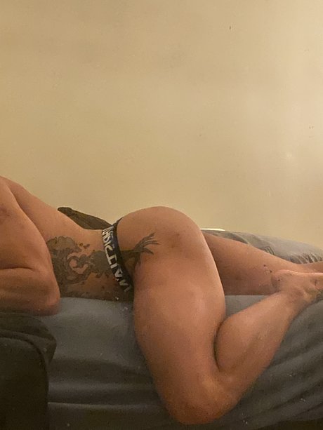 Foto di nudo di fuga di OnlyFans di Leo King