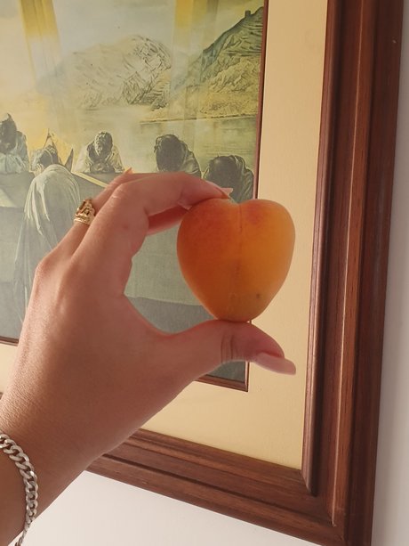Foto di nudo di fuga di OnlyFans di Peachtoxic