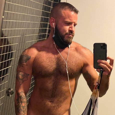 Foto di nudo di fuga di OnlyFans di Sean Harding