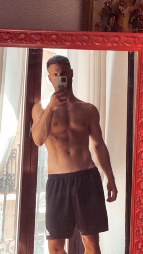 Foto di nudo di fuga di OnlyFans di Sensillocons