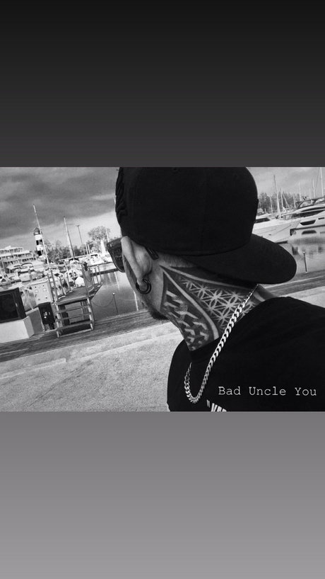 Foto di nudo di fuga di OnlyFans di Bad Uncle You
