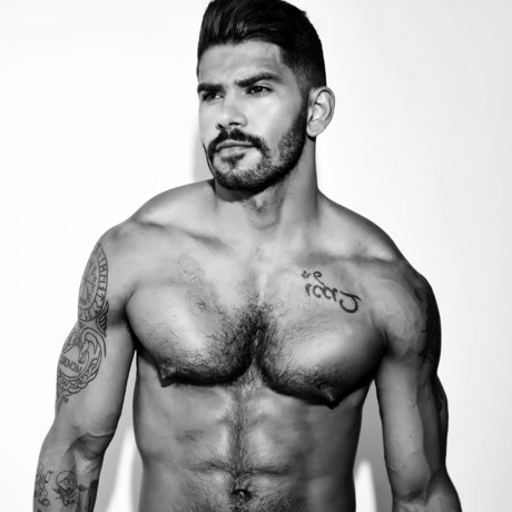 Foto di nudo di fuga di OnlyFans di Gael