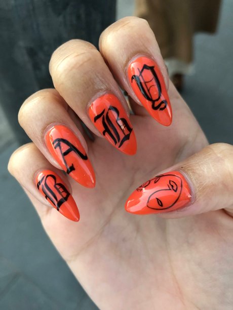 Foto di nudo di fuga di OnlyFans di Manicured And Fed