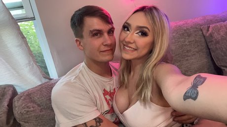 Foto di nudo di fuga di OnlyFans di Daddy5000