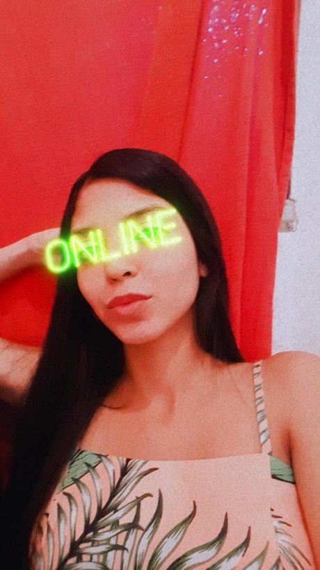 Foto di nudo di fuga di OnlyFans di Daniela