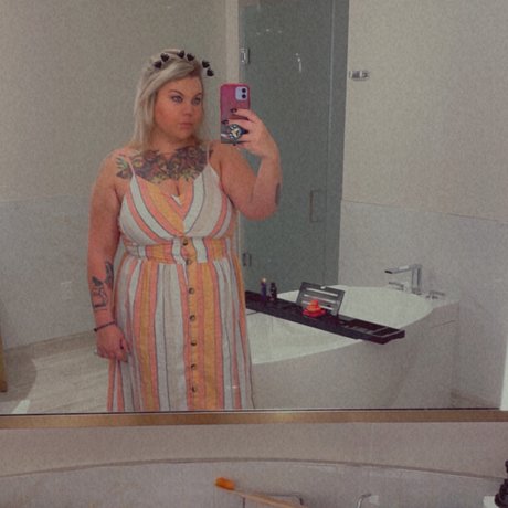 Foto di nudo di fuga di OnlyFans di Rose Montgomery