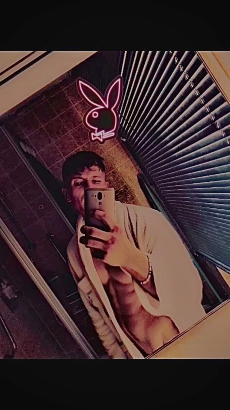 Foto di nudo di fuga di OnlyFans di Darlyng