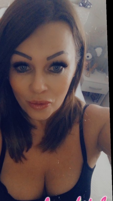 Ms N Xxx Lets Party 