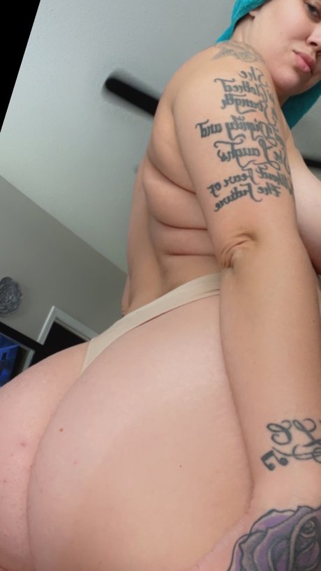 Foto di nudo di fuga di OnlyFans di Jayda J  Top 7 