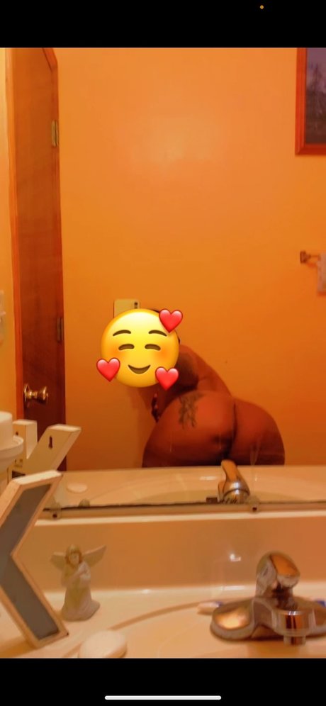 Foto di nudo di fuga di OnlyFans di J U D Y 