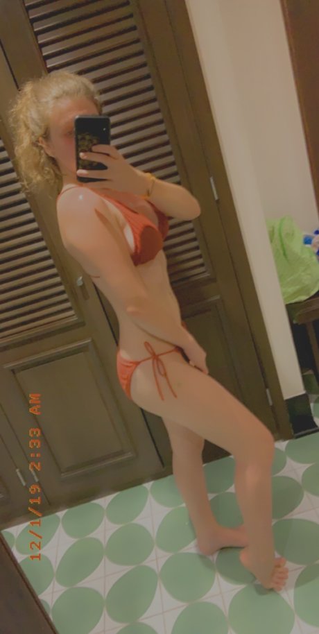 Foto di nudo di fuga di OnlyFans di Sarah