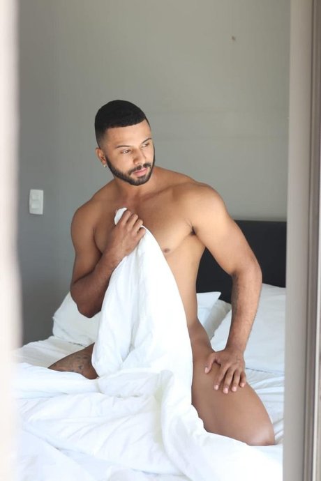 Foto di nudo di fuga di OnlyFans di Guilherme Paixo