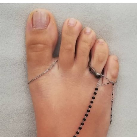 Foto di nudo di fuga di OnlyFans di Sasha Ampamp Cloe