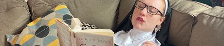 Foto di nudo di fuga di OnlyFans di Sister Marrianne
