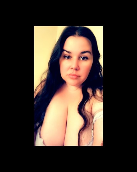 Foto di nudo di fuga di OnlyFans di Sandy