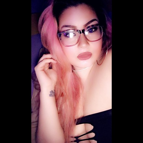 Foto di nudo di fuga di OnlyFans di Pinky Pie