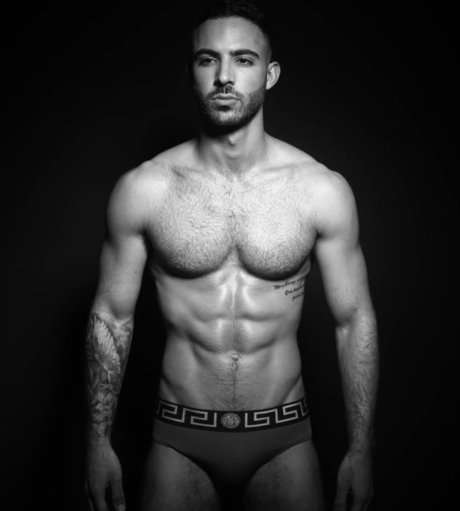 Foto di nudo di fuga di OnlyFans di Tamir  Tel Aviv