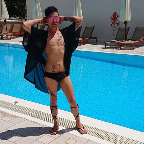 Foto di nudo di fuga di OnlyFans di Mikael Saint