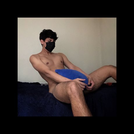 Foto di nudo di fuga di OnlyFans di U182358213