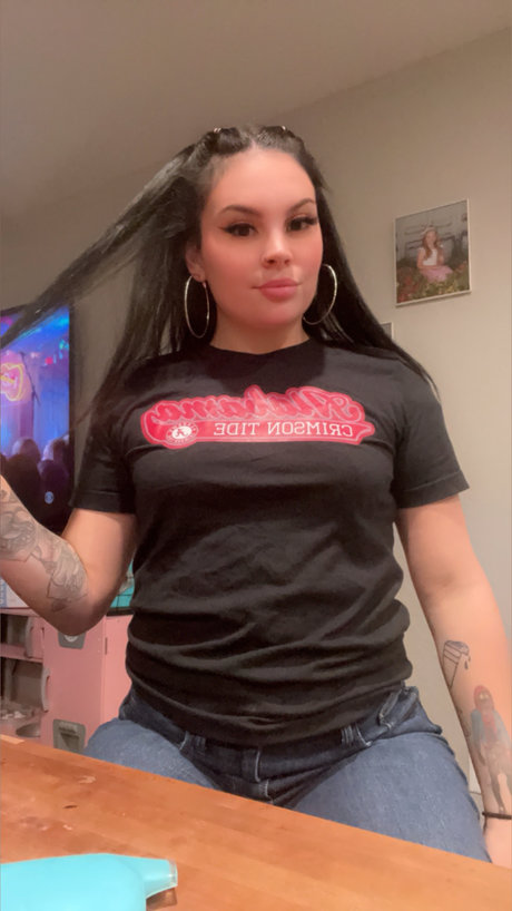 Foto di nudo di fuga di OnlyFans di Mssaya