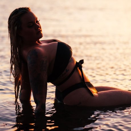 Foto di nudo di fuga di OnlyFans di Ms Gee