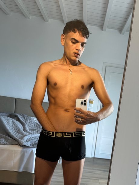 Foto di nudo di fuga di OnlyFans di Twink Oh  