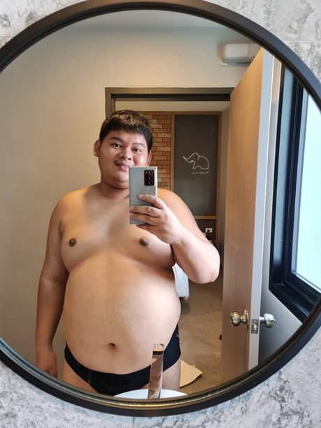 Foto di nudo di fuga di OnlyFans di Oat