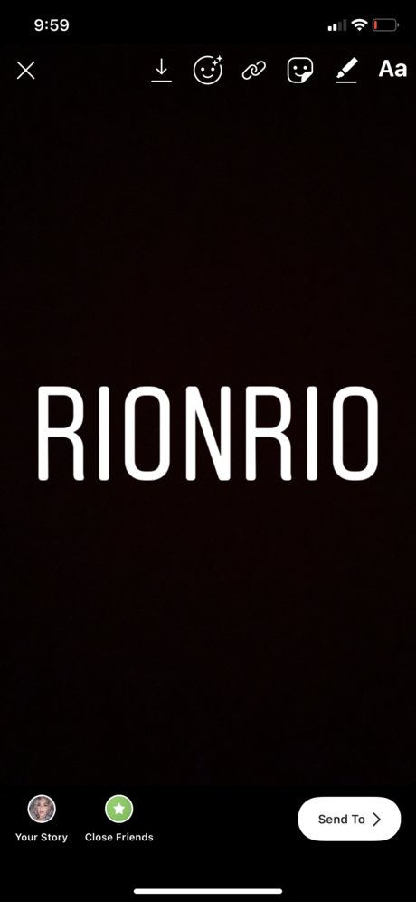 Foto di nudo di fuga di OnlyFans di Rionrio