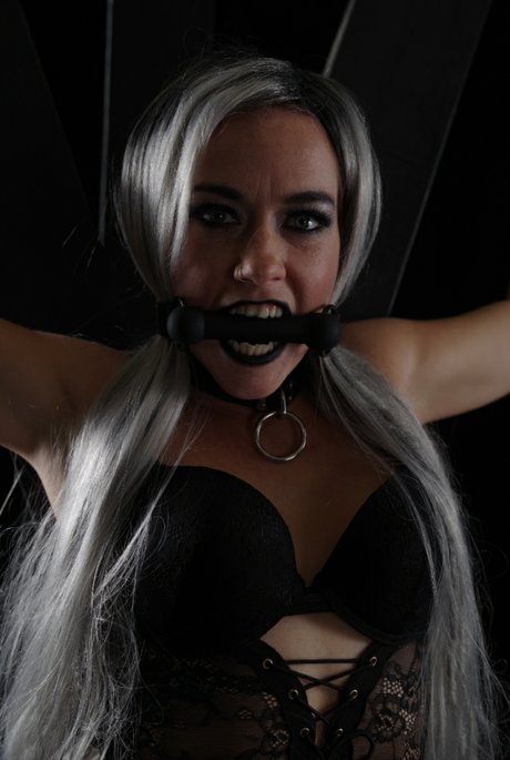 Foto di nudo di fuga di OnlyFans di Obsidian Graves