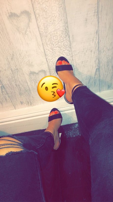 Foto di nudo di fuga di OnlyFans di Kink Queen