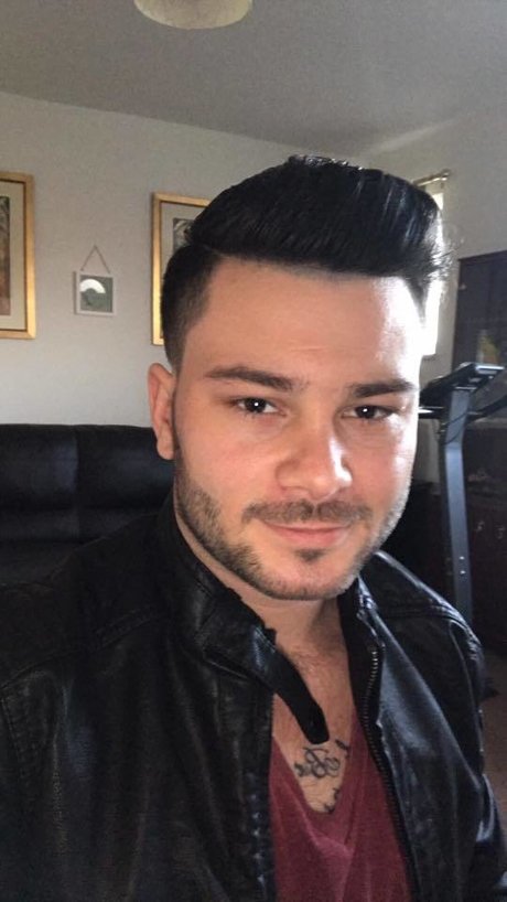 Foto di nudo di fuga di OnlyFans di Meuniqueboy