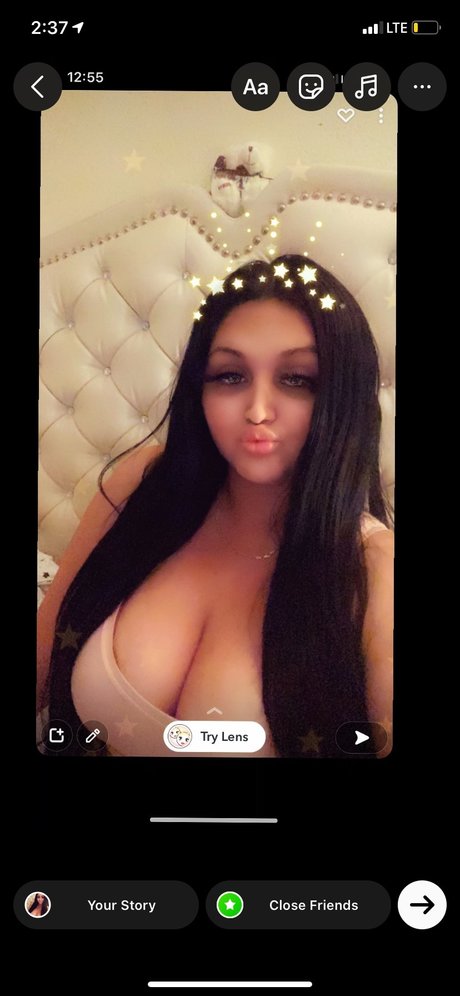 Foto di nudo di fuga di OnlyFans di Rose