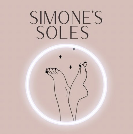 Foto di nudo di fuga di OnlyFans di Simones Soles