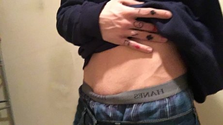 Foto di nudo di fuga di OnlyFans di Daytonx