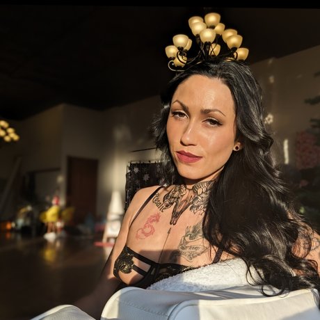Foto di nudo di fuga di OnlyFans di Kay Faith 