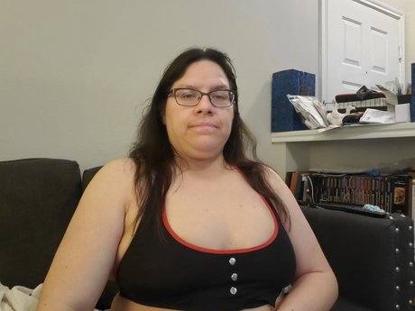 Foto di nudo di fuga di OnlyFans di Whitewolflady