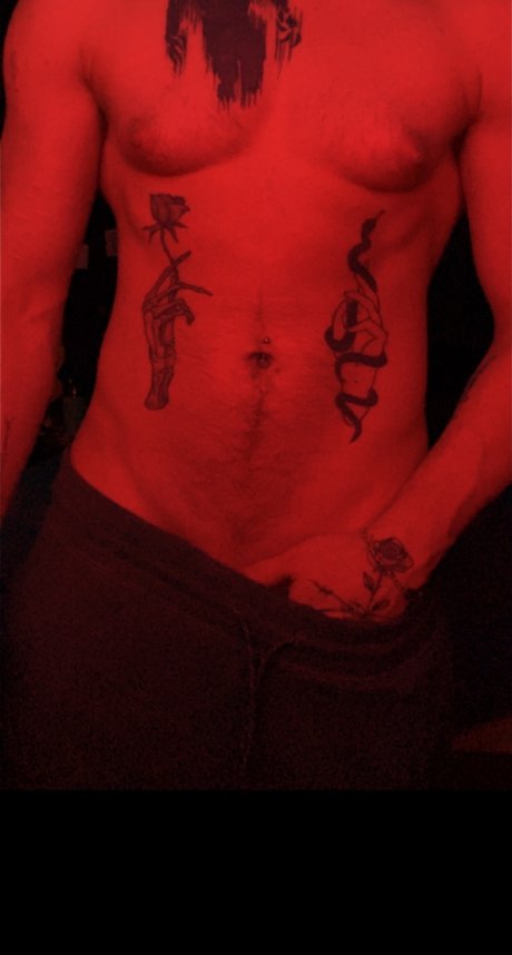 Foto di nudo di fuga di OnlyFans di Justyn Ballew