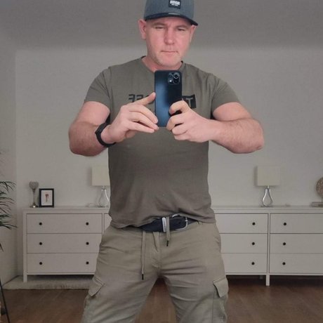 Foto di nudo di fuga di OnlyFans di Dexterxxl