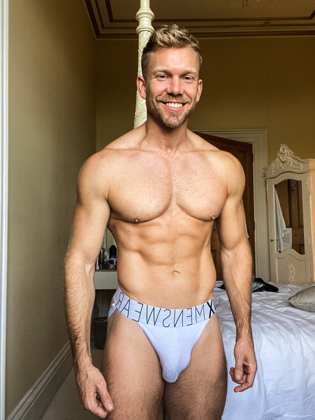 Foto di nudo di fuga di OnlyFans di Thecoachxxx