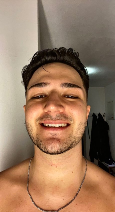 Foto di nudo di fuga di OnlyFans di Tristan