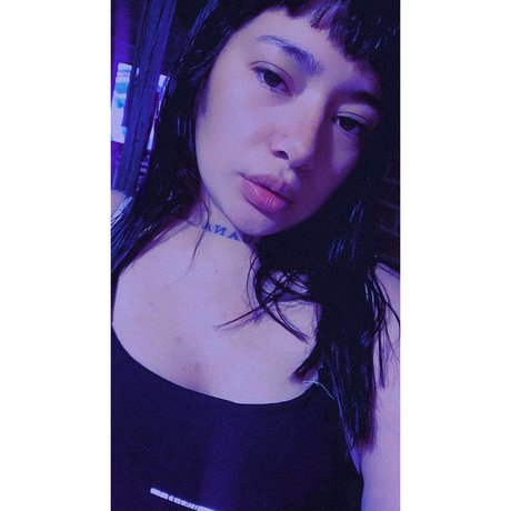 Foto di nudo di fuga di OnlyFans di Emily