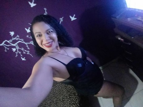 Foto di nudo di fuga di OnlyFans di Rosa Bia Santos