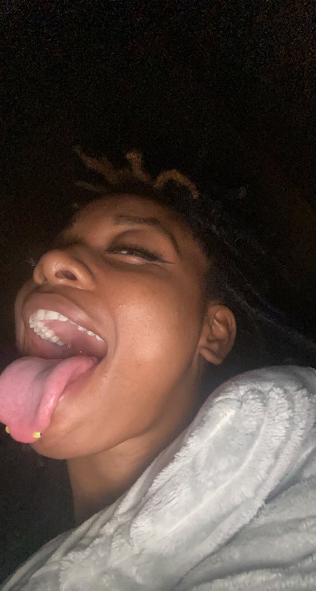 Foto di nudo di fuga di OnlyFans di Lexi