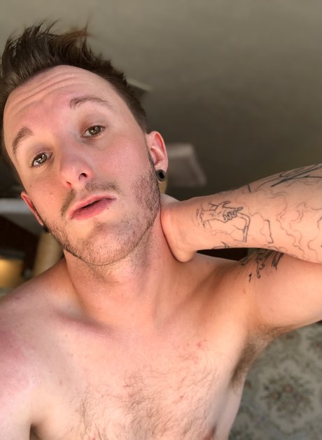 Foto di nudo di fuga di OnlyFans di Xxxdixnyorkhunt