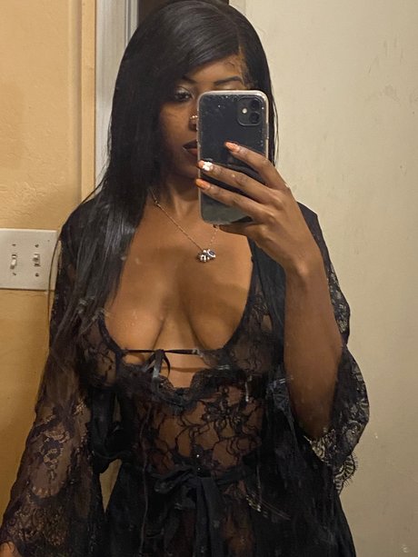 Foto di nudo di fuga di OnlyFans di Creamycreamyshi